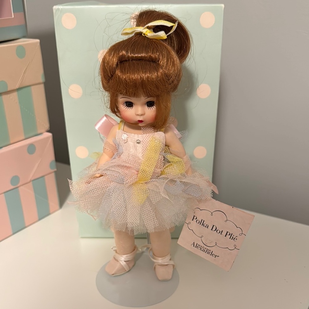 Madame Alexander 40285 Polka Dot Plié